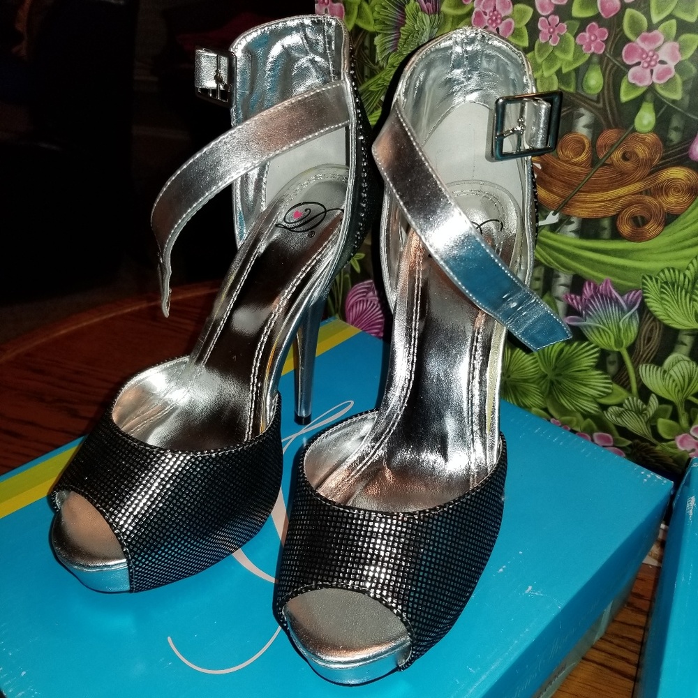 Delicious Platform Heels